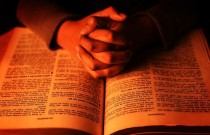 Você acredita que a Bíblia tem livros mediúnicos ou espíritas?