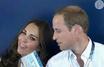 Príncipe William brinca com Kate Middleton que não quer ter mais filhos
