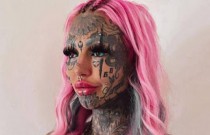 Mulher gasta mais de R$400 mil em tatuagens e modificações corporais