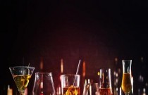 Bebida alcoólica te dá mais fome? Estudo explica o motivo