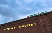 Como é a visita na fábrica da cervejaria Heineken na Holanda e o Brasil