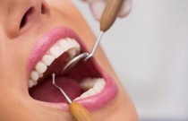 “Implante dentário” é motivo de 90 mil pesquisas na internet por mês, diz Google