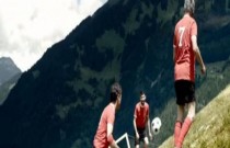 O futebol alpino que só é jogado nas encostas mais íngremes das montanhas