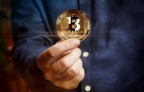 Desbravando o futuro financeiro: Por que o Bitcoin é a carta na manga para o seu sucesso!