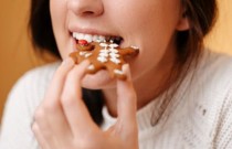 Se sofre de ingestão alimentar compulsiva, atenção nestes três sintomas