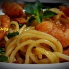 Espaguete com camarão e bacon, experimente!