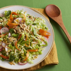 Salada de repolho sem maionese de inspiração asiática