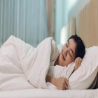 Dormir pouco aumenta risco de Alzheimer, diz estudo; veja o tempo ideal