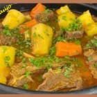 Costela de boi na pressão com legumes, confira!