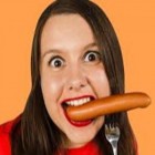 A cada salsicha consumida você perde 15 minutos de vida