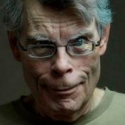 15 referências a obras de Stephen King no filme Halloween de Hubie.