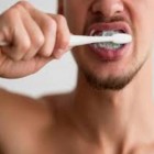 Como escovar os dentes bem de verdade?