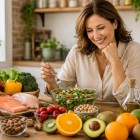 10 Alimentos que Ajudam na Produção de Colágeno Durante a Menopausa