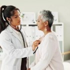 O corpo avisa antes de uma emergência? 7 sinais para procurar um médico imediatamente