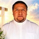 Padre é encontrado morto ao lado de cartaz com ameaças