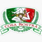 Cosa Nostra chamada de máfia siciliana ou Mafia é uma organização criminosa