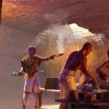 Elaborada oficina de embalsamamento subterrâneo descoberta em Saqqara
