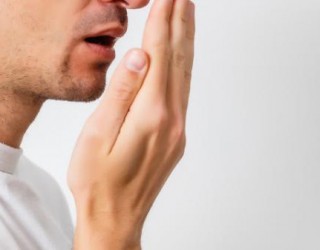Mau hálito: 4 dicas para evitar o problema