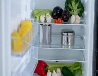 8 alimentos que não devem ficar na geladeira (mas você insiste!)