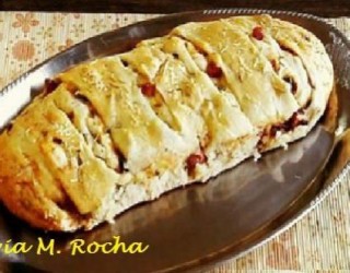 Pão italiano recheado com calabresa, experimente!