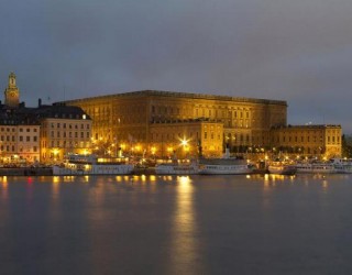 O Palácio Real de Estocolmo é o maior e a residência oficial do Monarca da Suécia