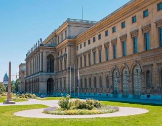 A Residência de Munique é um palácio em Munique, na Baviera, Alemanha.