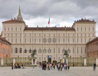 Palácio Real de Turim é um antigo palácio real da Casa de Saboia, situado em Turim, Itália