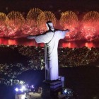 As imagens da queima de fogos do réveillon 2021 para 2022 no Rio de Janeiro