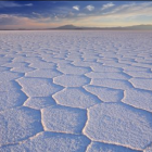 Por que os desertos de sal têm padrões de favo de mel?