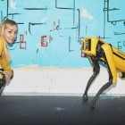 Pintor robótico: cão-robô Spot mostra dotes de artista plástico; assista