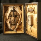 Vaticano guarda a cabeça de uma freira endemoniada e acorrentada há mais de 300 anos