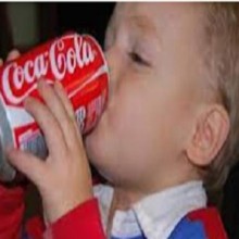 5 motivos para não dar refrigerante para o seu filho