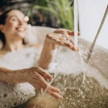 Os Benefícios do banho matinal: Comece o seu dia com energia e frescor