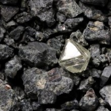 Por que a África é tão rica em diamantes?