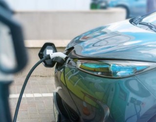 Por que os carros elétricos não podem ser rebocados?