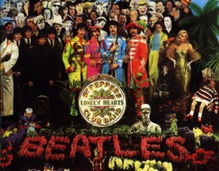 Algumas das inúmeras paródias e homenagens a capa do álbum Sgt Peppers dos Beatles