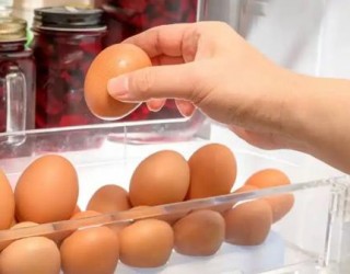 Truque pra deixar ovo cozido na geladeira por vários dias