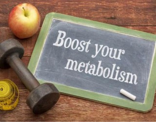 6 hábitos matinais que aceleram seu metabolismo e queimam gordura